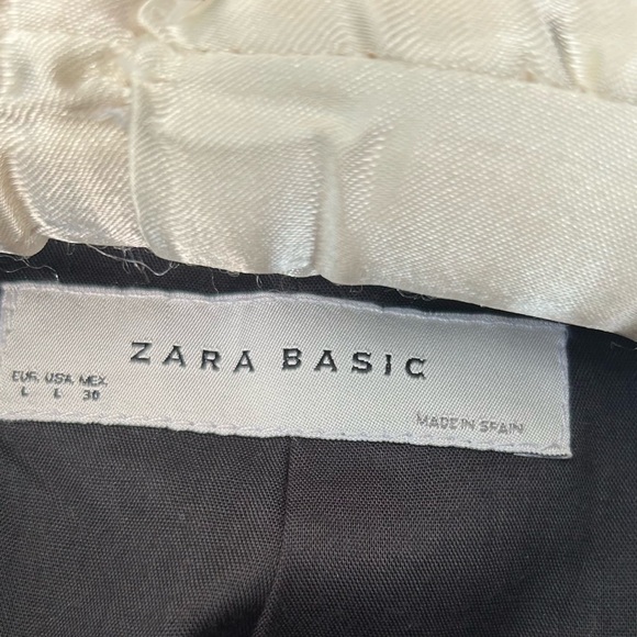 Zara Double-Breasted Black Trench Coat - Picture 5 of 5